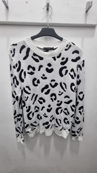 Свитер женский Boohoo L Бело-черный 1059151