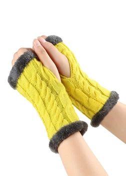 Митенки зимние нарукавники 20 см с мехом желтые One Size