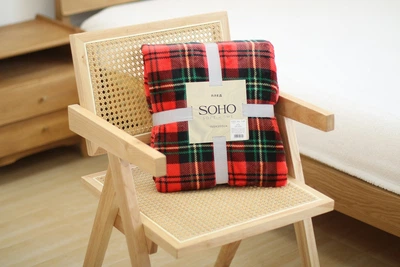 Плед 150х200 см. Sell Red SOHO 000336112