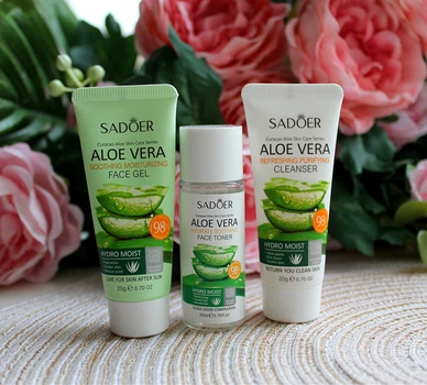 Дорожный набор по уходу за лицом Sadoer Aloe Vera Moisture Soothing Set (пенка, тоник, гель алоэ)