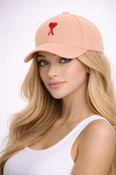Молодежная кепка с вышивкой Ами (Ami) One-size 54-57см Персиковый