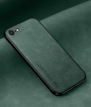 Кожаный чехол XnE iPhone 7 / 8 с металлической вставкой Green (34642-08)