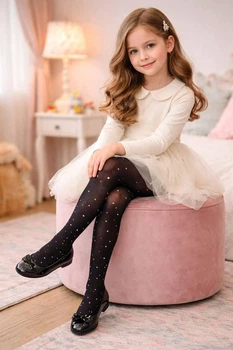 Детские капроновые колготки Day mod c сердечками 106-118 см 5-6 лет черные 2125137
