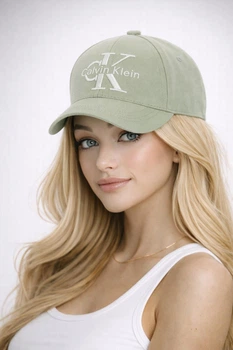 Молодежная кепка с вышивкой Кельвин Кляйн (Calvin Klein) One-size 54-57см Фисташковый