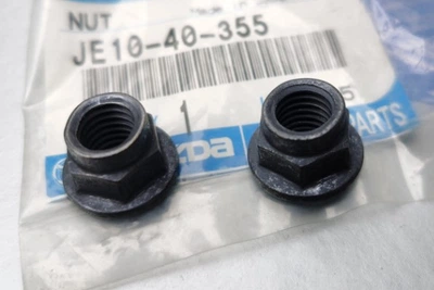 Гайка вихлопної системи Mazda (JE10-40-355)