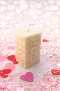 Свічка серце «LOVE», белая