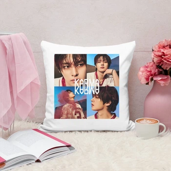 Подушка плюшевая Stray Kids Minho Стрей кидс Минхо 35х35 см (СКЗ00306)