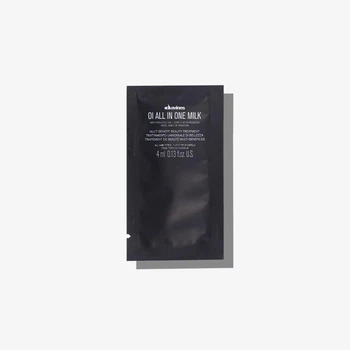 Многофункциональное молочко-спрей для абсолютной красоты волос Davines OI All In One Milk 4 мл