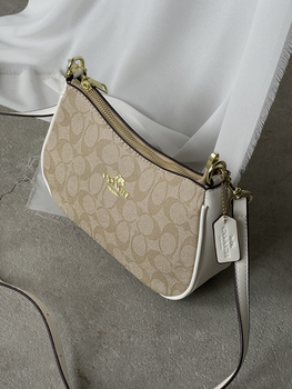 Жіноча сумка Coach екошкіра 1 відділення з QR-біркою молочна 24×15×7 см (LUX1066)