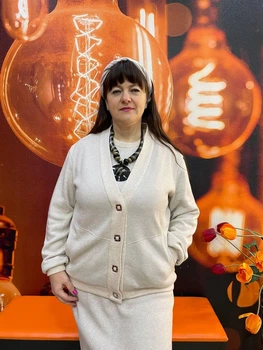 Кардиган жіночий теплий на кнопках люрекс кишені 44 бежевий