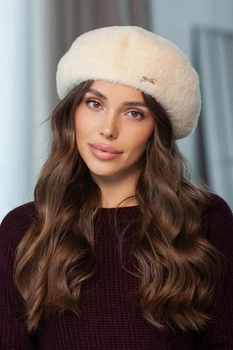 Бежевий берет из екохутра Альпака 143-010