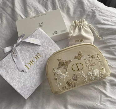 Косметичка Christian Dior вишивка
