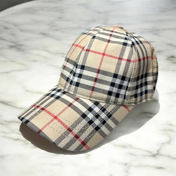Кепка з принтом Burberry унісекс коричнева (k110)