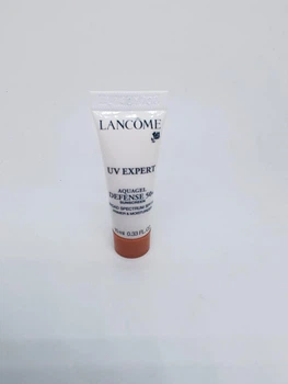 Легкий увлажняющий крем с spf 50 Lancome Uv expert defense spf 50+ primer & moisturizer