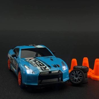 Игрушечная машинка Nissan GT-R голубая для дрифта на радиоуправлении 4WD HB Toys