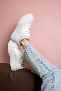 Стильные кеды PARADIZE SHOES кожаные белого цвета на высокой подошве 36 размер (стелька 23,4 см)