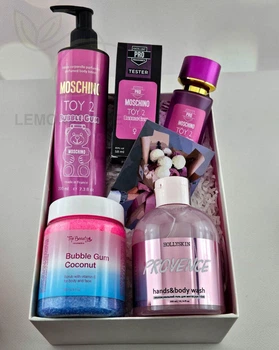 Подарочный набор косметики No Brand в стиле Moschino Toy 2 Bubble Gum 4 в 1 ver.05