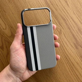 Чохол карбоновий для Apple iPhone 17 Pro Max з MagSafe, grey, посилений захист