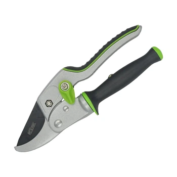 Секатор садовый Werk 81055 с храповым механизмом и поворотной ручкой 215 мм