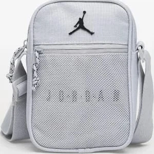 Сумка Nike Jam Blacktop Festtival Bag 1.7L серый Муж 23 х 15 х 5 см (MA9190-G3A)