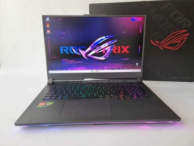 Ноутбук Asus ROG STRIX G17 R9 7945HX/RTX 4070/RAM 32GB/SSD 2TB/QHD 240Hz Б\В - Б/У