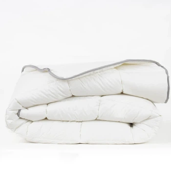 Одеяло для сна евро 200×210 см COTE BLANC Silk всесезонное, соевое волокно, хлопок батист, плотность 300 г/м² (1-00187_00000)