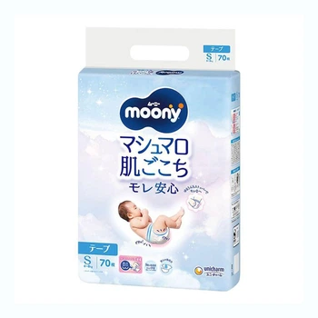 Детские подгузники Moony размер S (4-8 кг) 70 шт