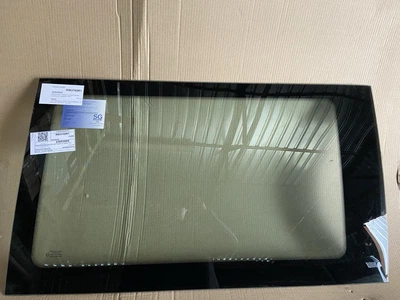 Заднє скло салону праве Citroen Jumpy 1994-2006 Safe Glass Factory 23053100