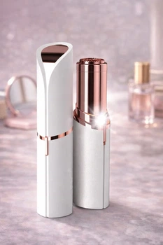 Эпилятор FLAWLESS Facial Hair Remover белый триммер для бровей мощность 2 Вт время работы 70 мин