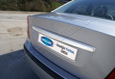 Накладка над номером Ford FOCUS SD 2005-2011 на багажник Автомобильные декоративные накладки на автомобиль АМ0036590
