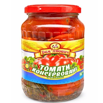 Помидоры маринованные с зеленью Демянович 650 л консервированные томаты в стеклянной банке