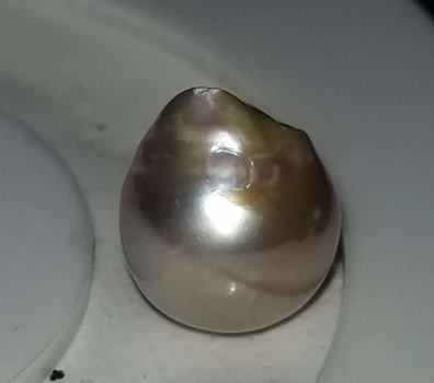 Барочный жемчуг Касуми 11.49 карат 13.70 х 11.5 mm (3106)