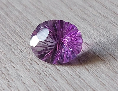 Аметист 3.05 Cts 11 х 9 х 6.7 мм (565)