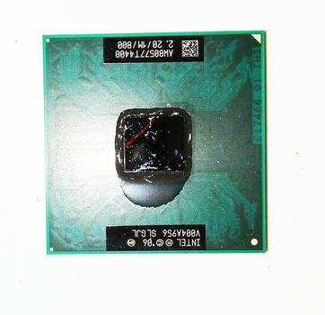 Процесор Intel Pentium T4400 2.2 Mhz 1 мб кеш SLGJL Б/В