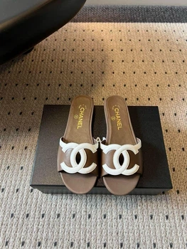 Жіночі світло-коричневі босоніжки-шльопанці Chanel Шанель зі шкіри 37 розмір