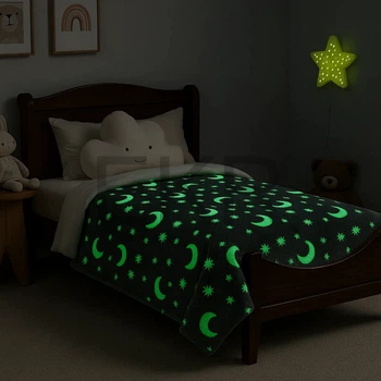 Дитячий плед‑ковдра 100×150 см “Glow in the Dark” світи­ться в темряві (JU-11920)