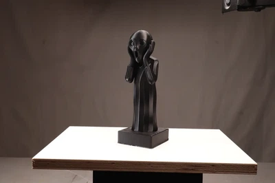 Статуетка Крик за мотивами картини Едварда Мунка. Aivory