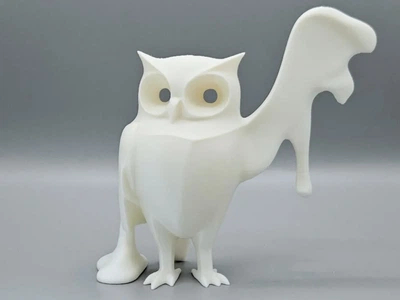 Статуетка сові у сюрреалістичному стилі. Aivory