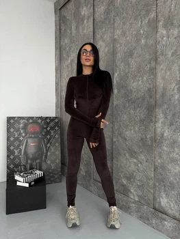 Жіночий велюровий однотонний комбінезон на блискавці Uaclothes 42-44 Коричневий (like37019-174471349)