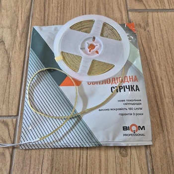 Светодиодная лента COB BIOM Professional 24V 7W/м 400LED/м 4000–4500K, 3 мм, IP33, 5 м – ультратонкая нейтральная LED