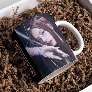 Чашка глянцева Kpop Blackpink Блекпінк Ліса 330 мл (БП030011)