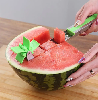 Ніж-слайсер SUNROZ Watermelon Slicer для арбузу та дині з нержавіючої сталі ручний різак для фруктів швидкий нарізка рівними скибками