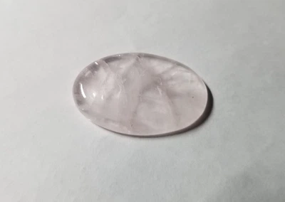 Розовый кварц кабошон 26.55 Ct 20.4 х 31 х 5.3 мм (24864)