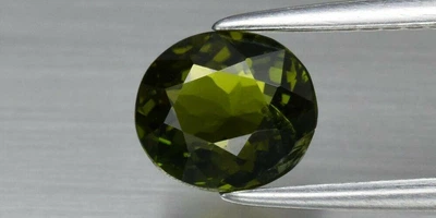 Натуральный турмалин 1.09ct 7x6mm (12560)