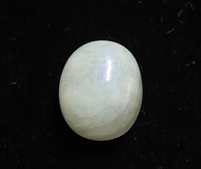 Лунный камень 11.92 х 10 х 4 mm (985090)