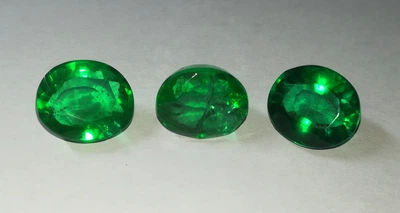 Лабораторный изумруд , набор 3 шт 25.3 cts (289829)