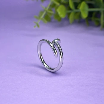 Серебряное кольцо гвоздь