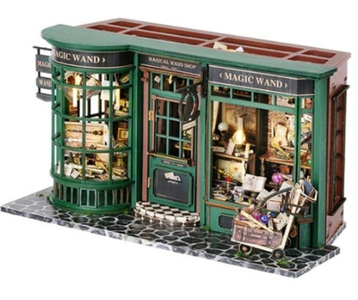 Румбокс "Гарри Поттер" Магазин магии DIY Dollhouse с пылезащитным куполом. Интерьерный конструктор.