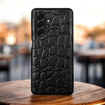 Кожаная накладка Stenk Reptile Cover для Samsung Galaxy A56 Чёрный (79357)