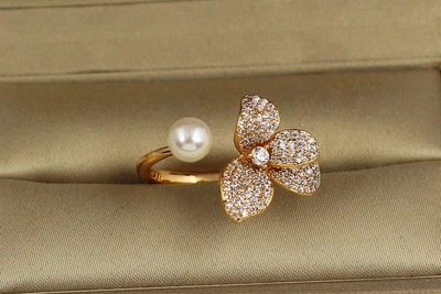 Кольцо Xuping Jewelry Орхидея с жемчужиной регулируемое р 16 золотистое